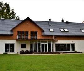 Viesu nams Naktsvijoles
